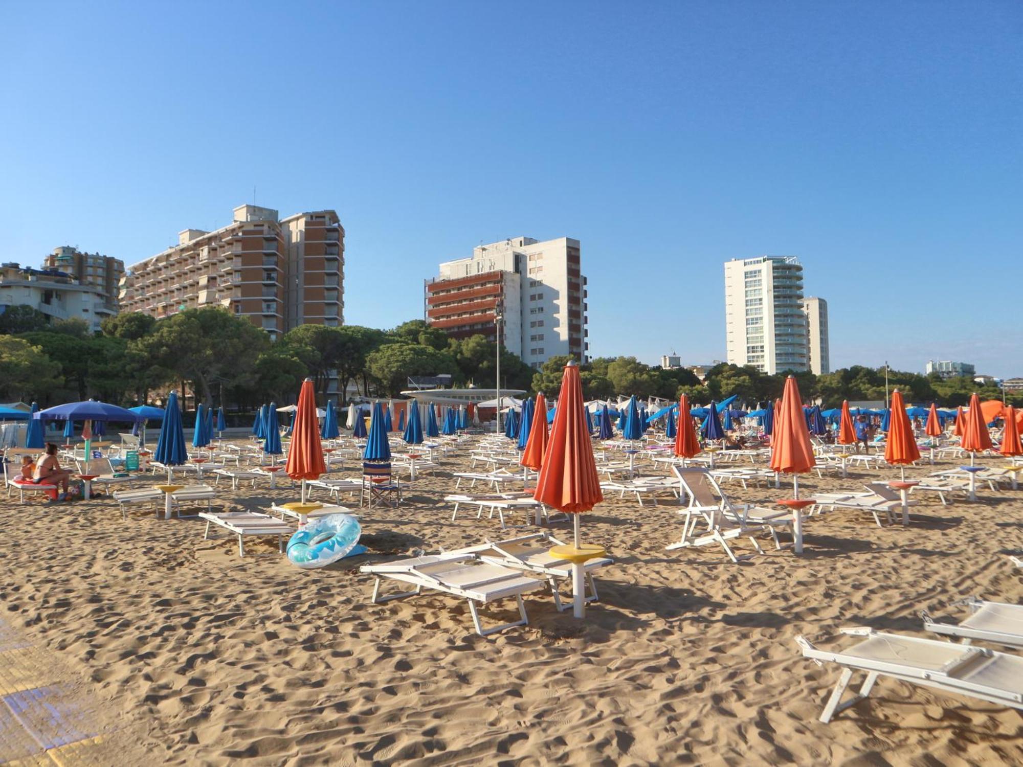 Alideco Apartment Lignano Sabbiadoro Exterior photo