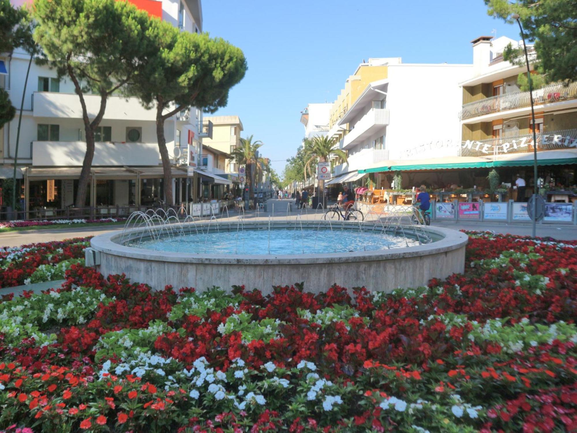 Alideco Apartment Lignano Sabbiadoro Exterior photo